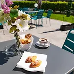 President Hotel 3*
