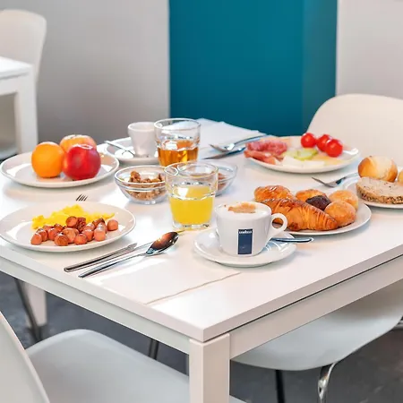 Отель President